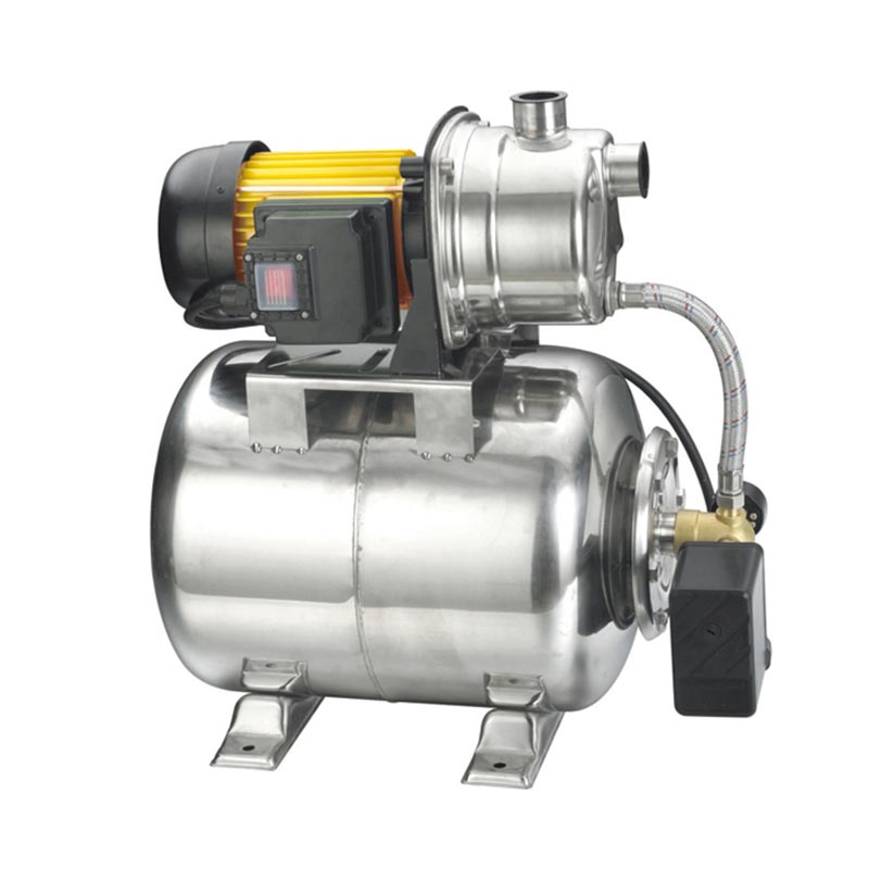 Hagepumpestasjon med trykktank